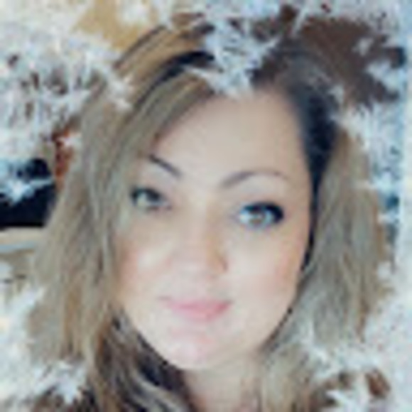 Meet your Posher, Cheryl - Picture 1 of 1